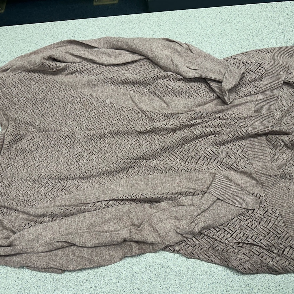 Elegant Women's Crew Neck Sweater - Brown